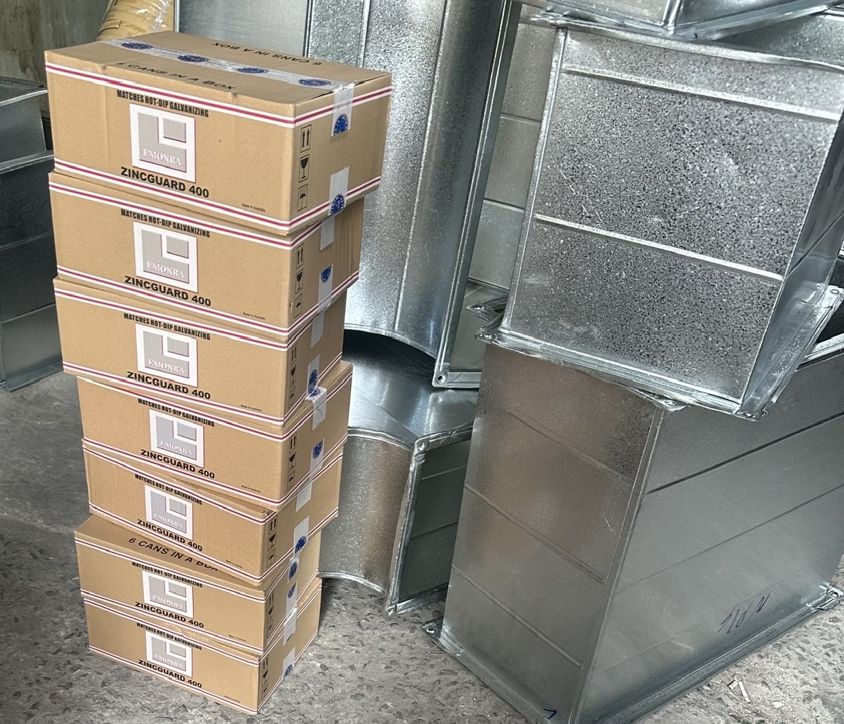  Sơn Mạ Kẽm Lạnh ZG300 Cao Cấp EMONRA: Chống Rỉ Sét Bền Bỉ